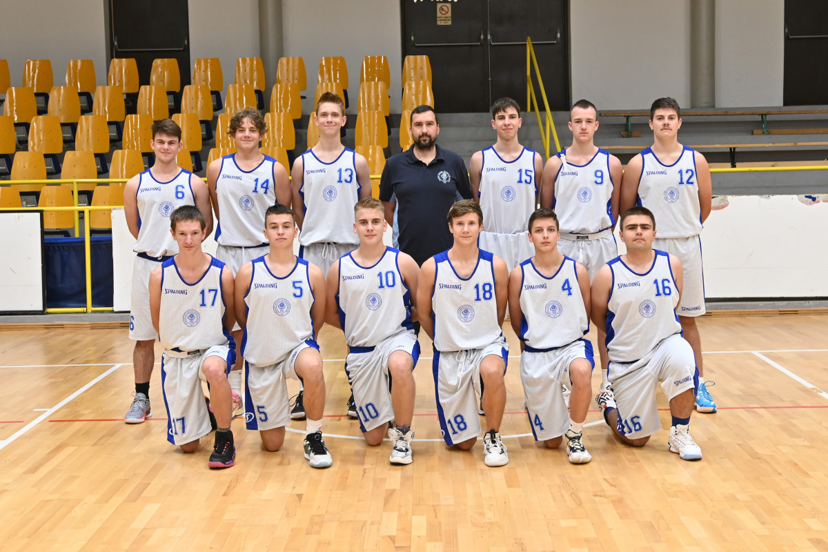 U18- Azúr Kaposvár-Dombòvári Kosársuli KE